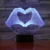 3D-LED-nocna-lampa-srdce-z-ruk